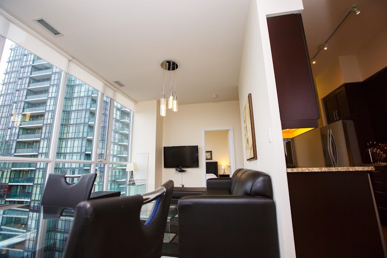 One Bedroom Luxury Suite Pathway