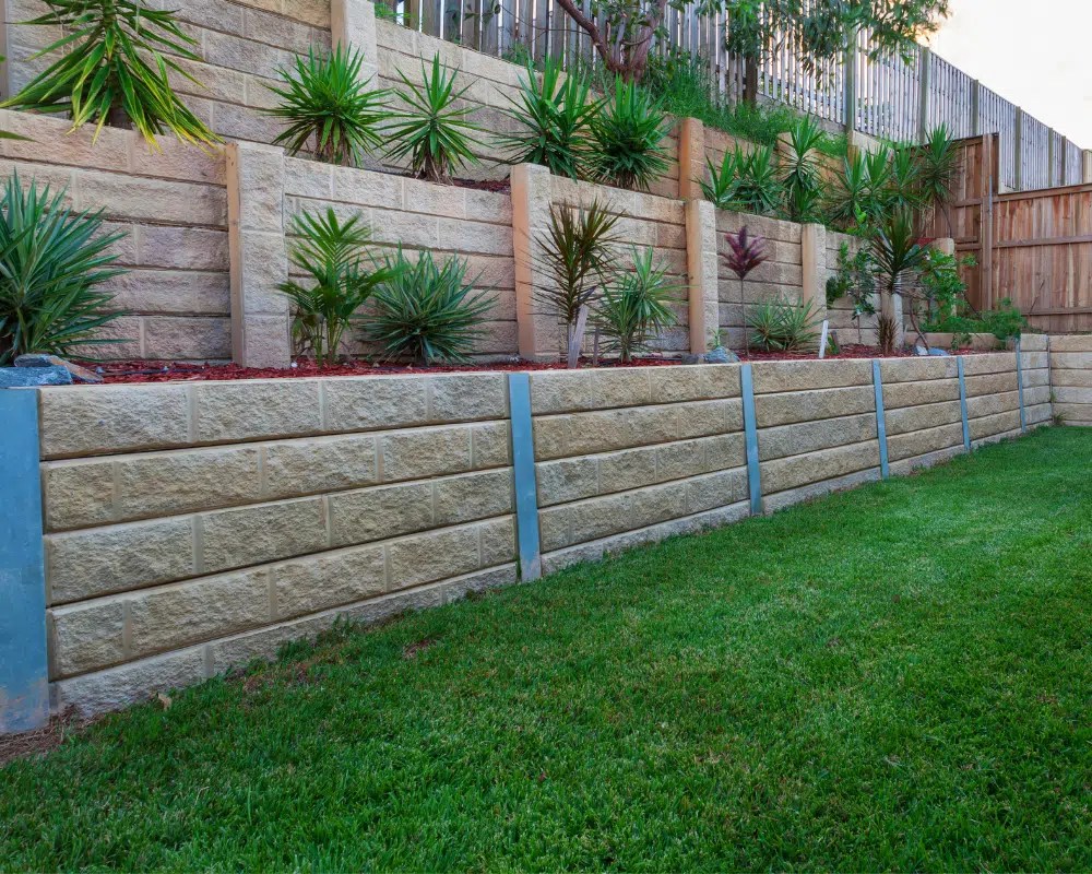 Paver Stone & Block Retaining Wall Sticks & Stones
