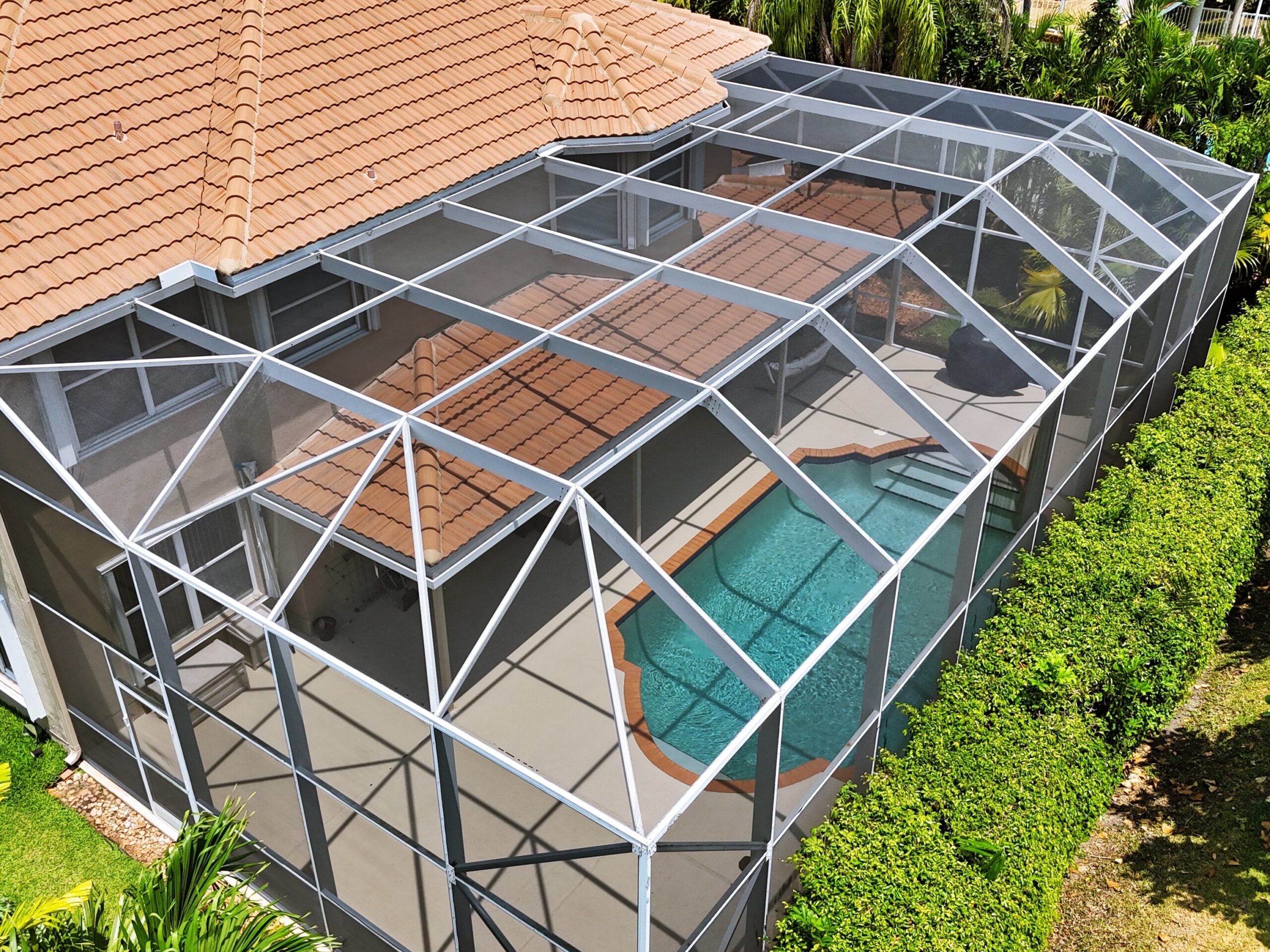 Transform Your Outdoor Space with Stylish Patio Enclosures