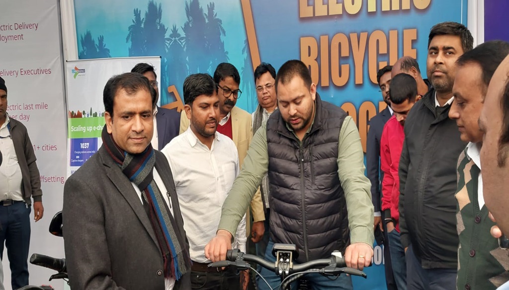 Deputy Chief Minister and Governor Grace Electric Vehicle Expo in Patna