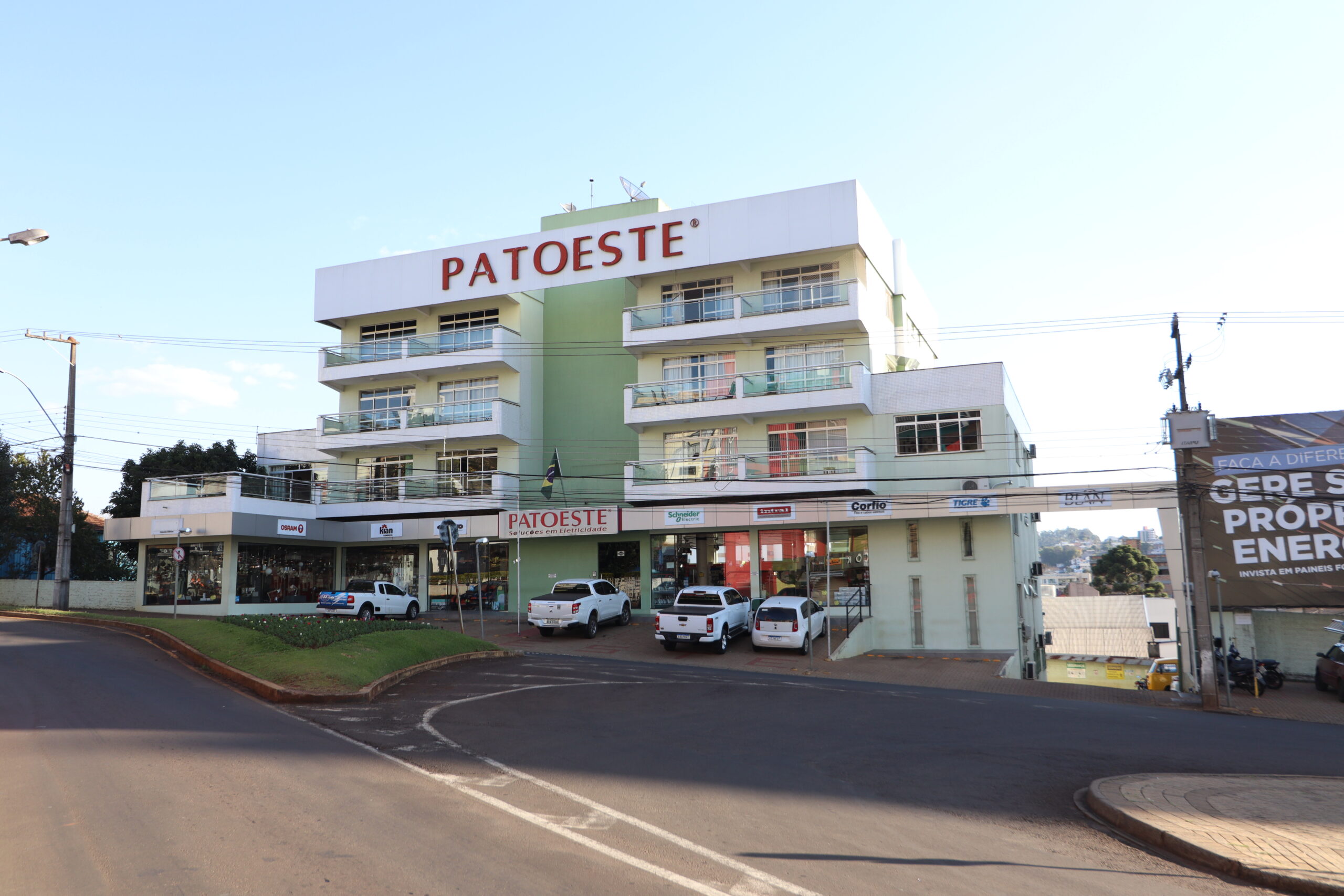 Sobre a Patoeste Patoeste Eletro Instaladora