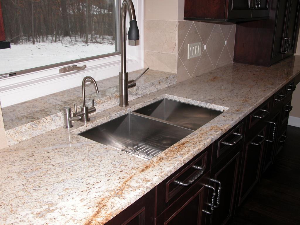 Colonial Cream Granite