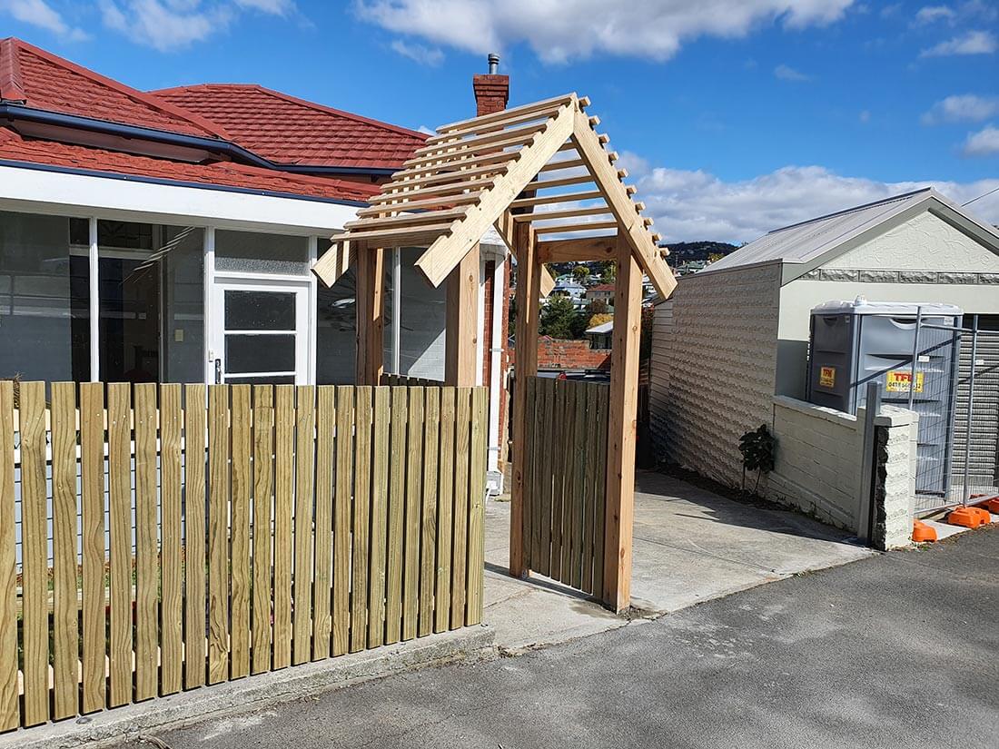 Pats Fencing Hobart Tasmania Timber Heritage and Garden Fencing