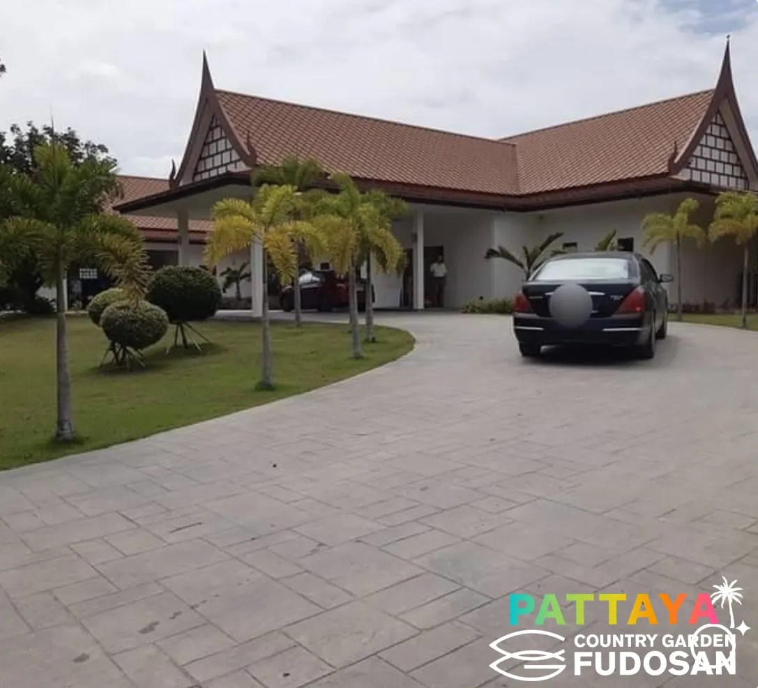 For sale house 4 bedrooms at Nong Prue カントリーガーデン不動産パタヤ