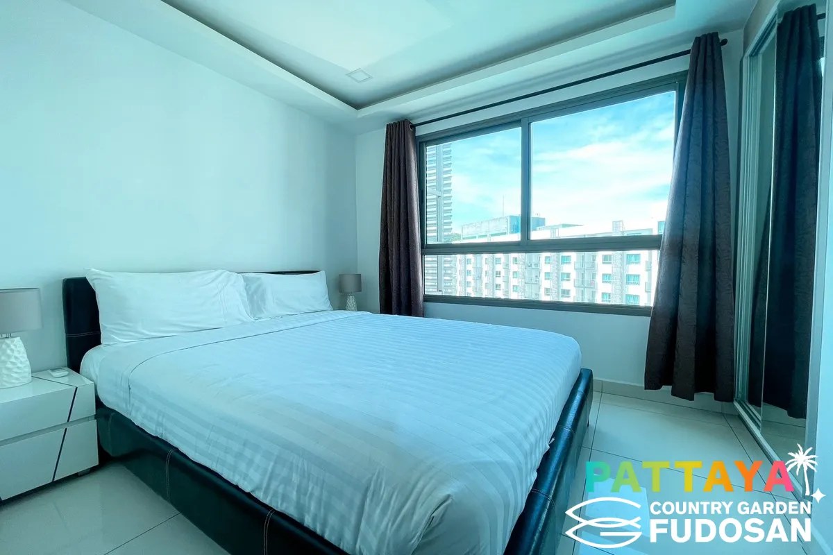 For sale condo 1 bedroom at Arcadia Beach Resort カントリーガーデン不動産パタヤ