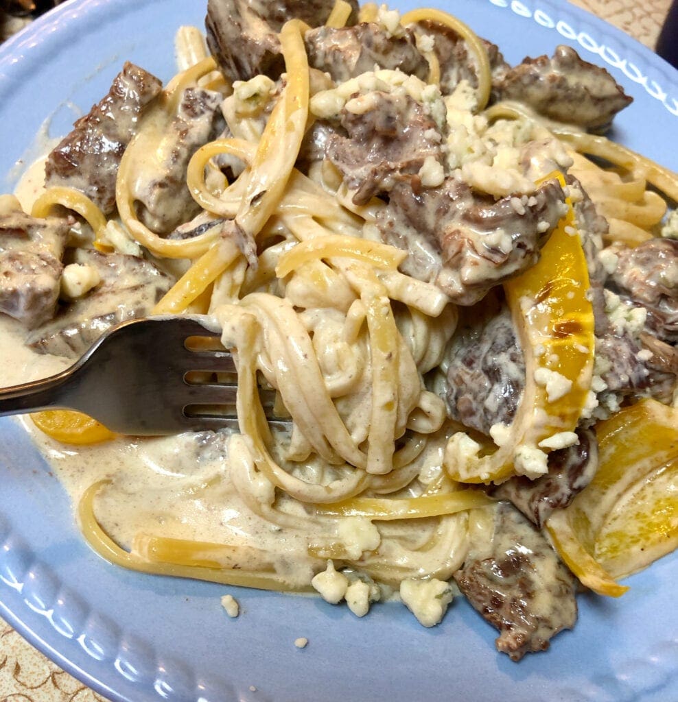 Creamy Pasta With Beef Tenderloin Pattern Princess