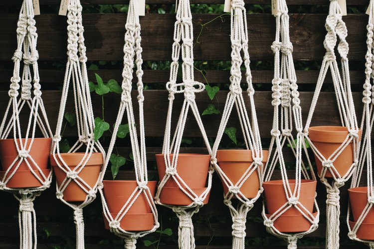 19 Macramé Plant Hanger Patterns & Instructions Patterns Hub