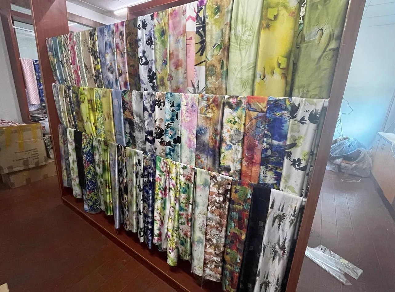 Cleaning Acetate Garments Tips for Dry Cleaning, Hand Washing, and