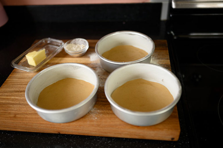 Why did my cake stick to the pan? Better baking from