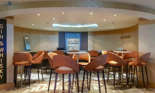 Whiskey and Gin Bar Marella Explorer 2 Cruise Ship Review #cruise #ChooseCruise #cruising #marella #MarellaExplorer2 #TUI
