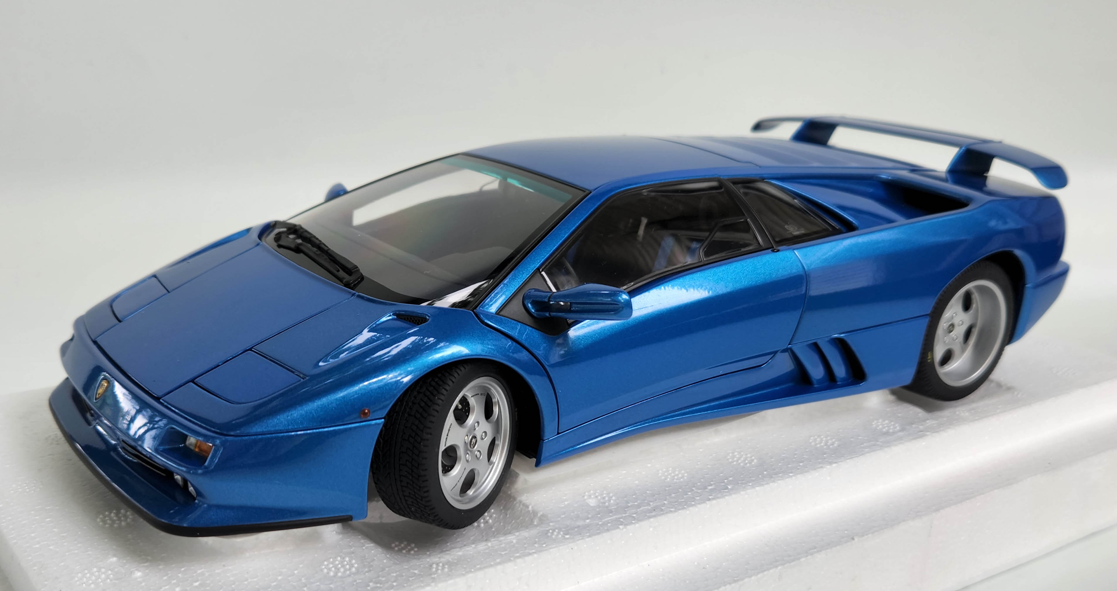 Diablo SE30 Savage On Wheels