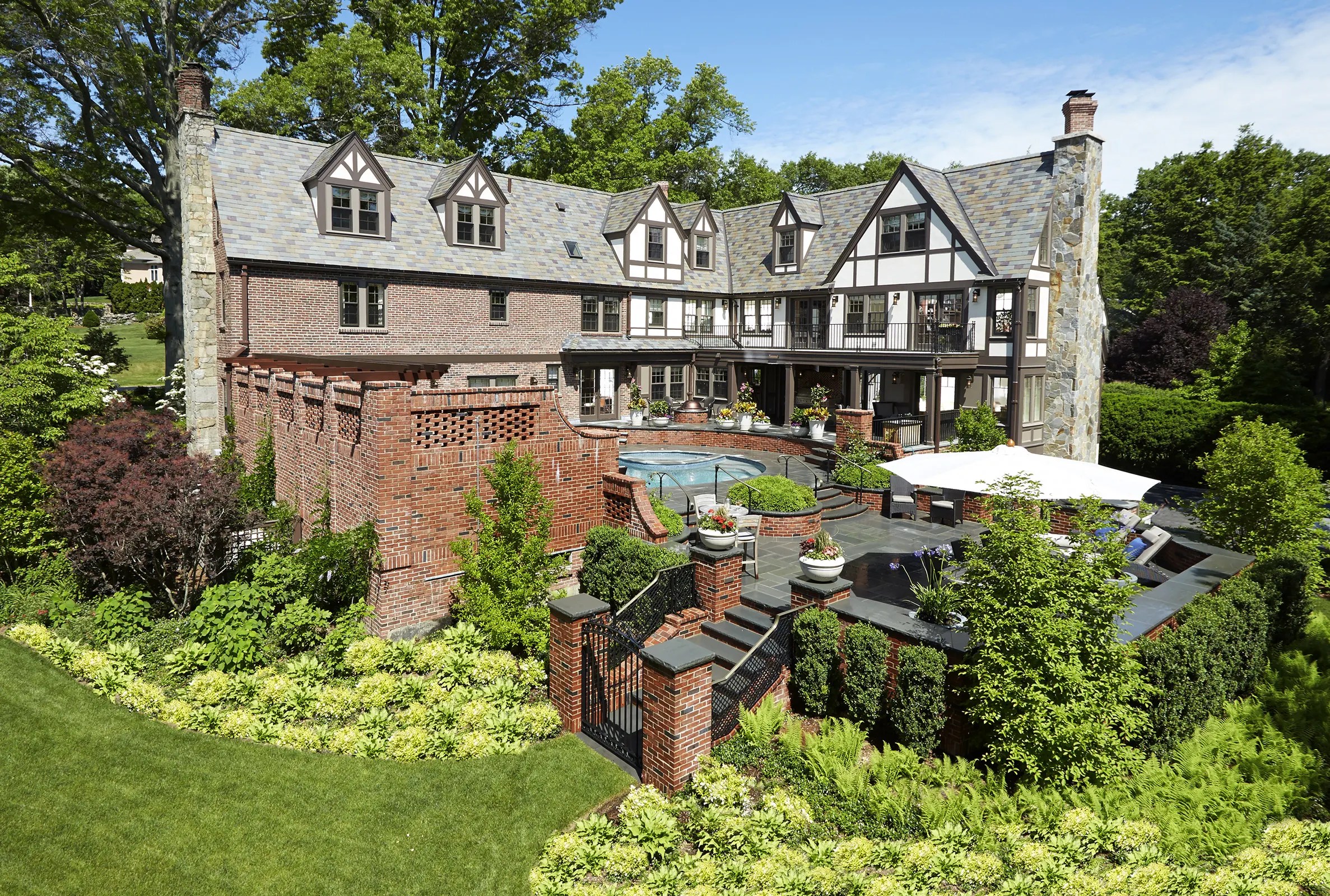 Fieldmont Estate, Belmont, MA Pauli & Uribe Architects, LLC