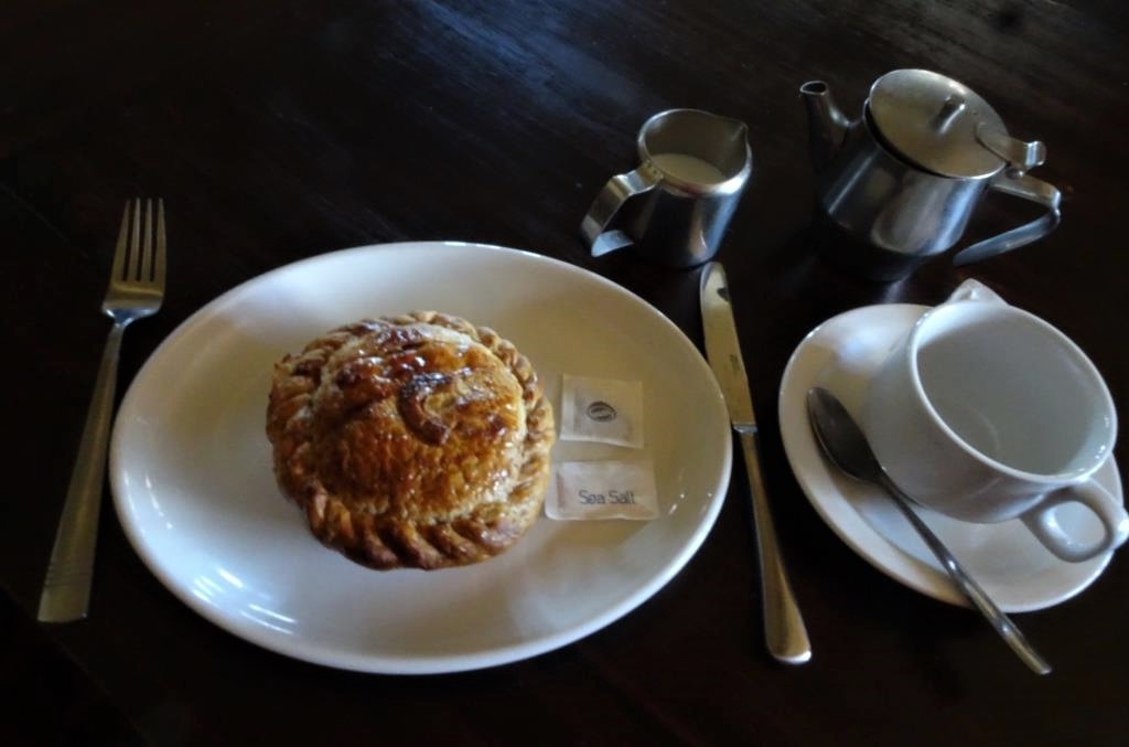 Chicken pie at the New Ivanhoe Hotlel.