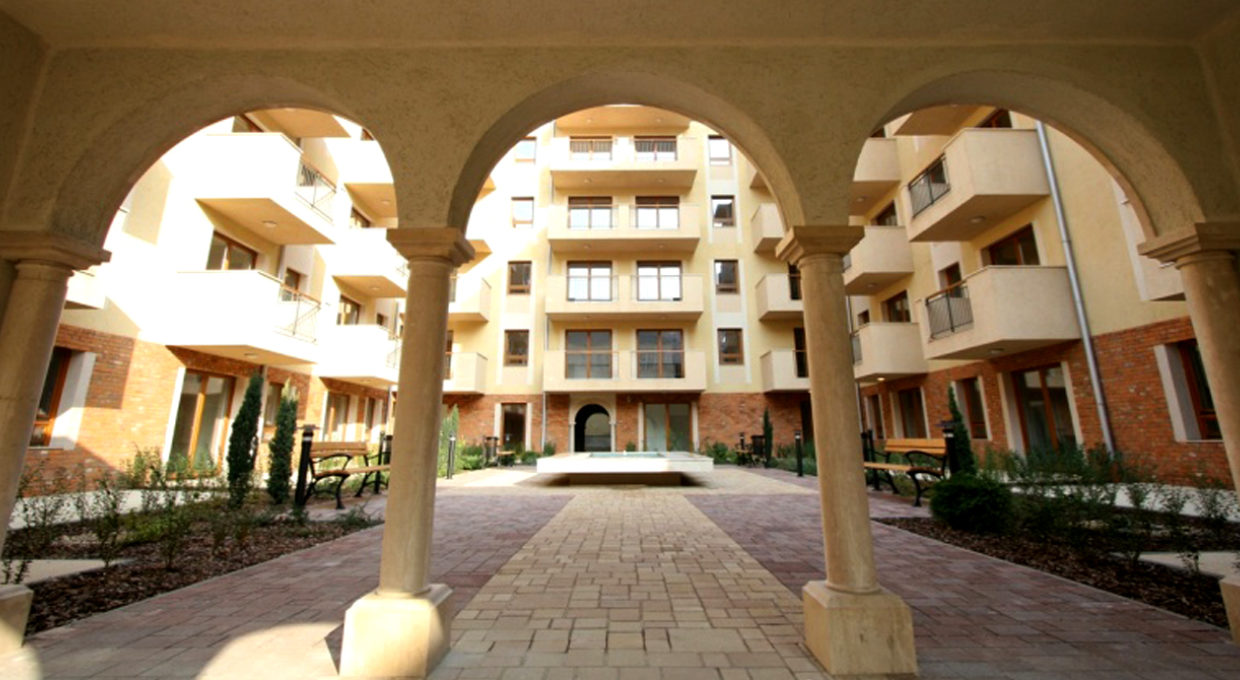 Toscanagarden apartment building Paulinyi and Partners