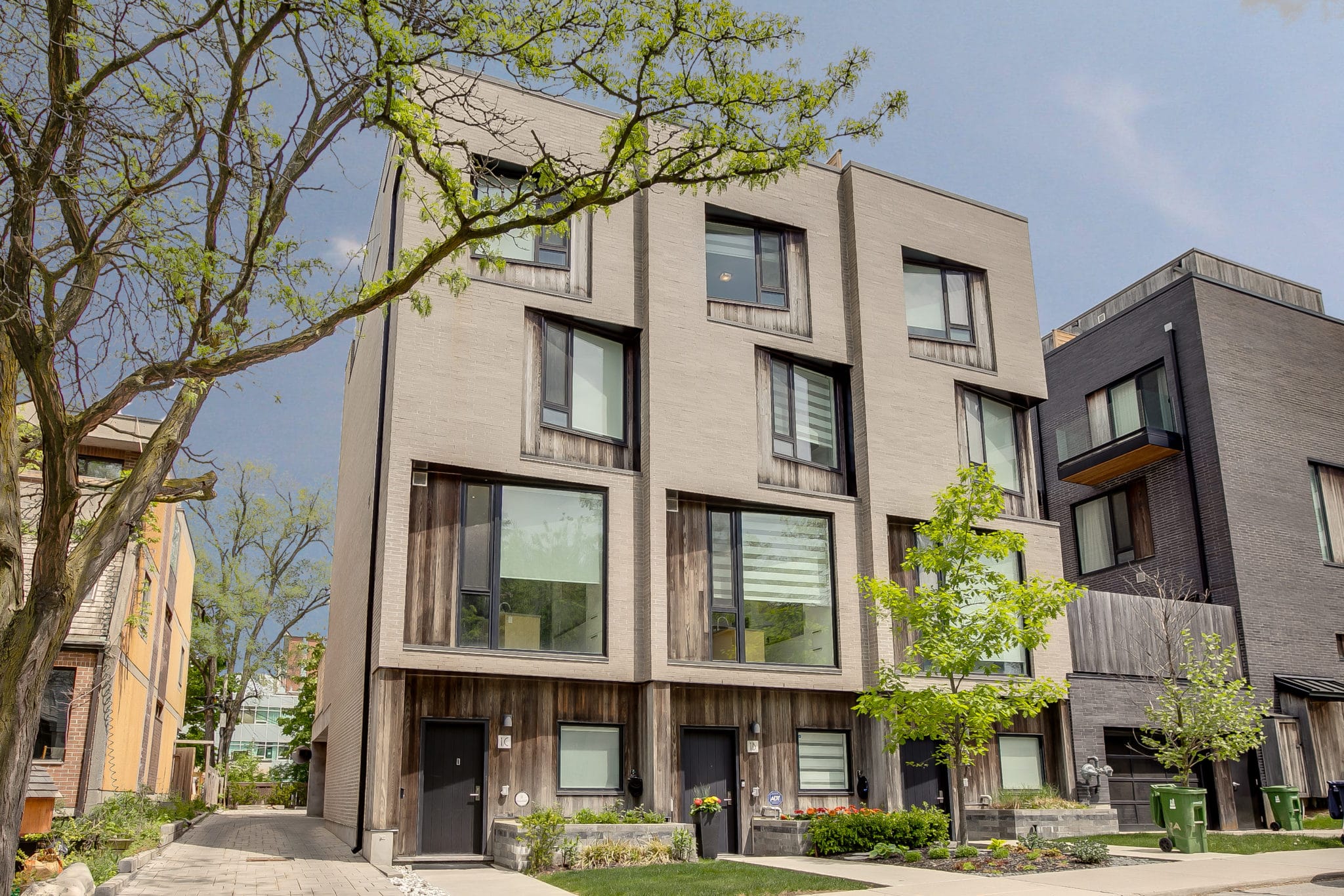 Modern Townhome for Sale at Bayview and Eglinton Paul Johnston Unique