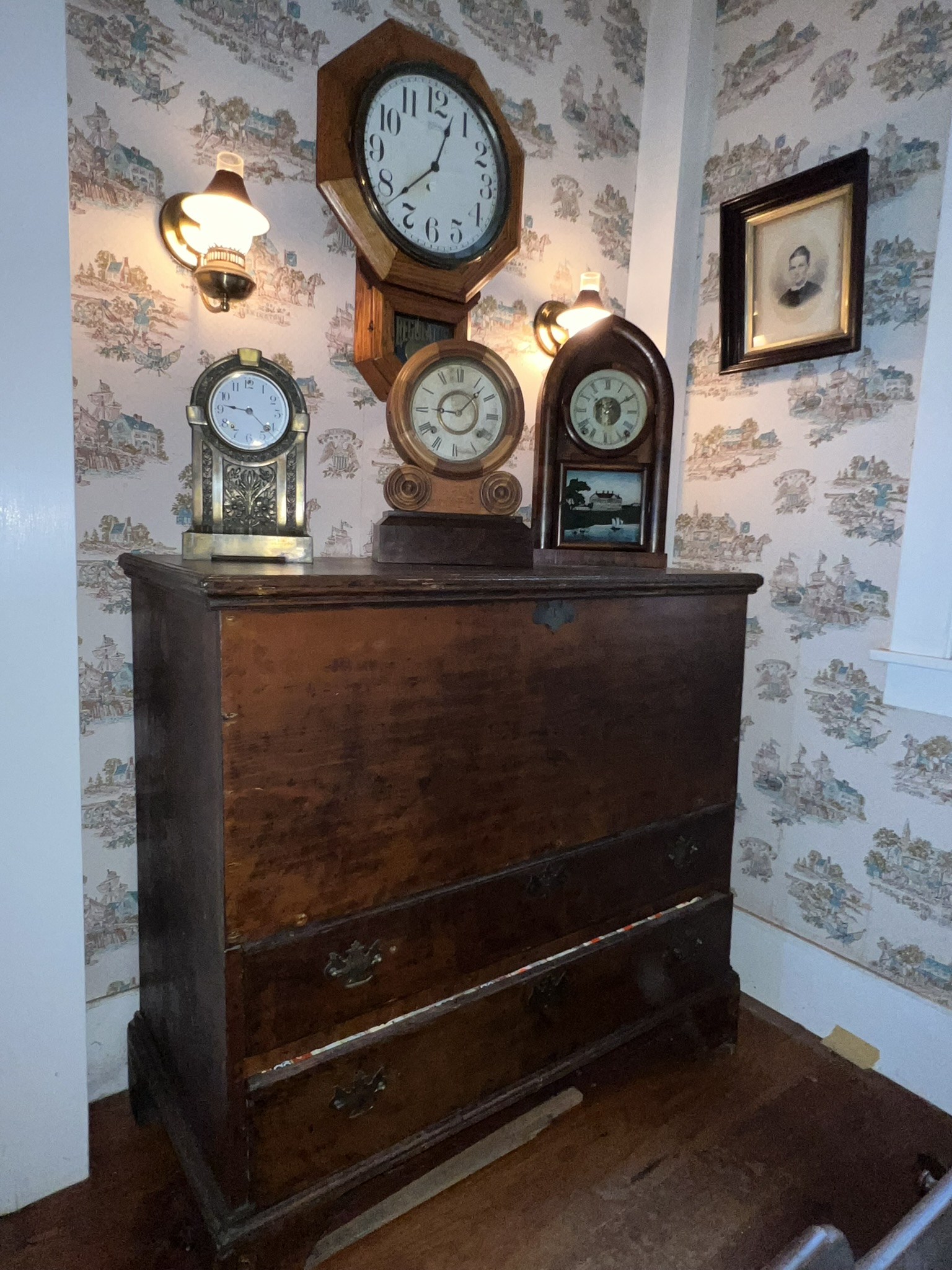 Vinton Estate Auction Paul McInnis, LLC