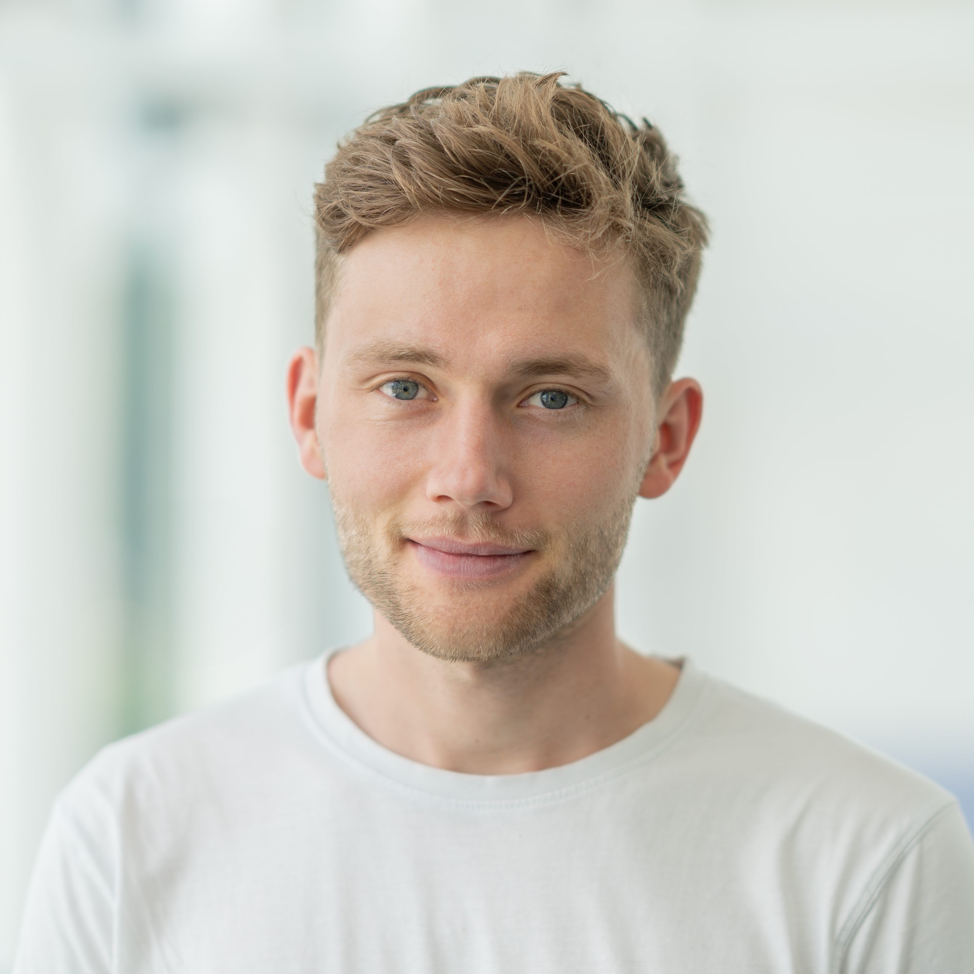 Change Datatip to Custom Value in Matlab Plot Paul Roetzer