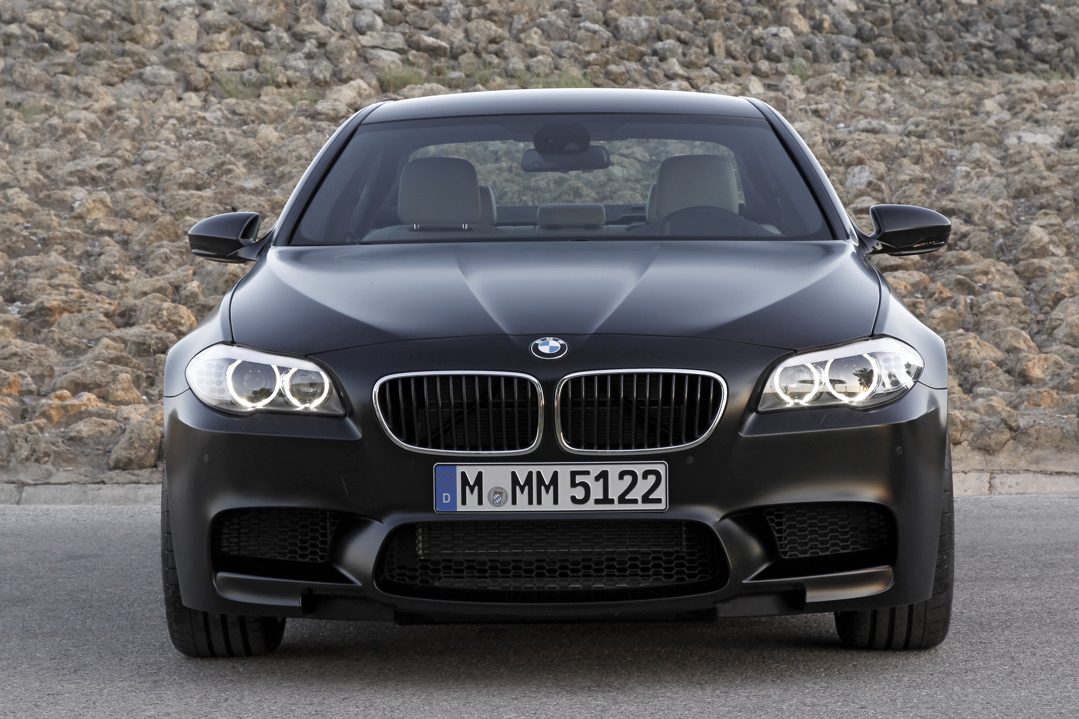 F10 BMW M5 showcased in Frozen Black matte paintjob 003_M5_FOZEN_BLACK