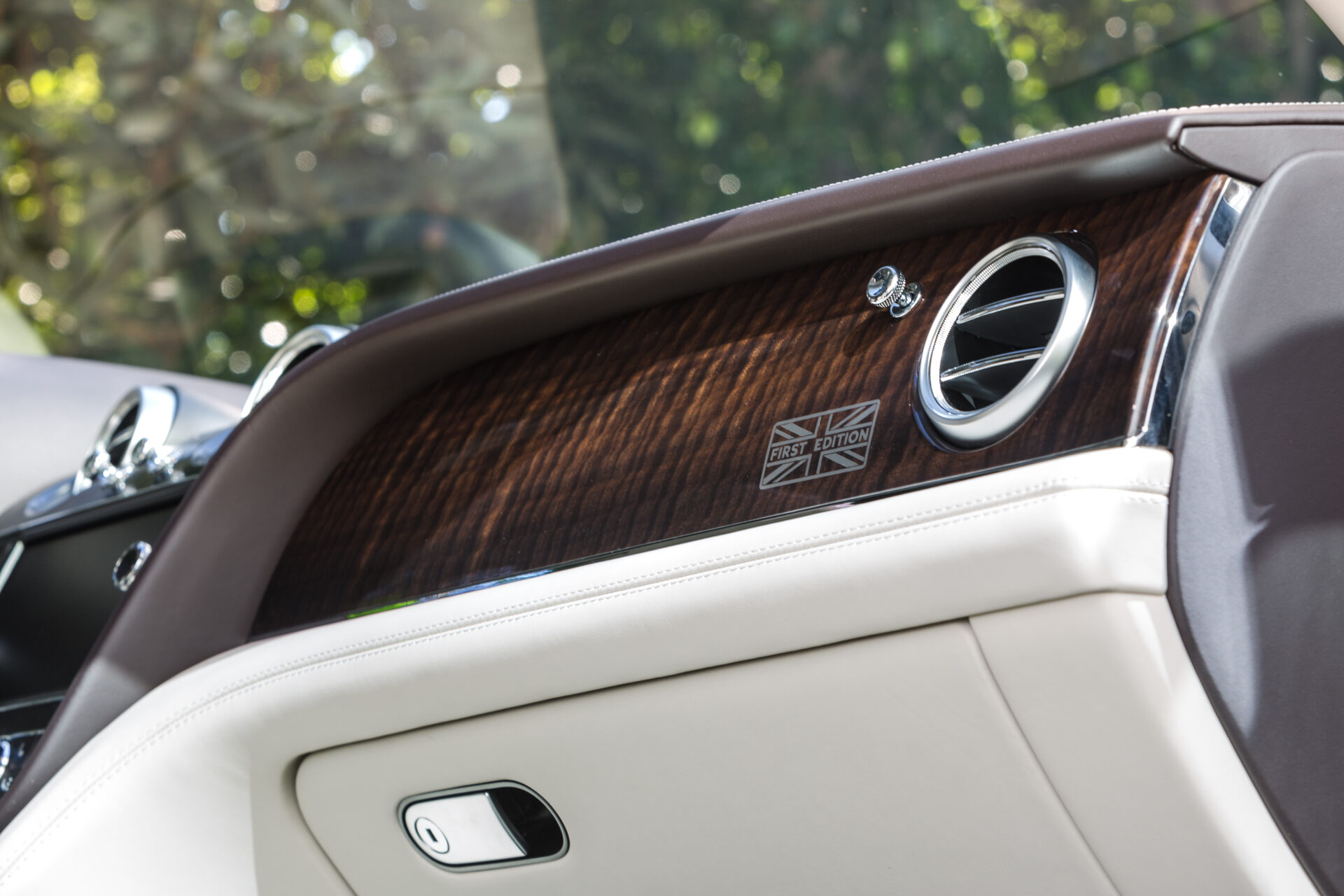 Bentley_Bentayga_First_Edition_7