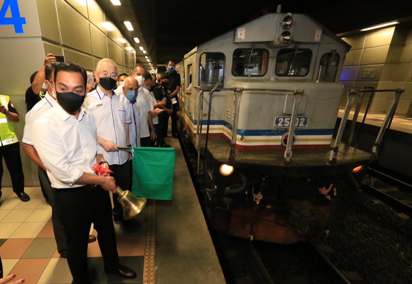 ShuttleTebrauisback1BM Paul Tan's Automotive News