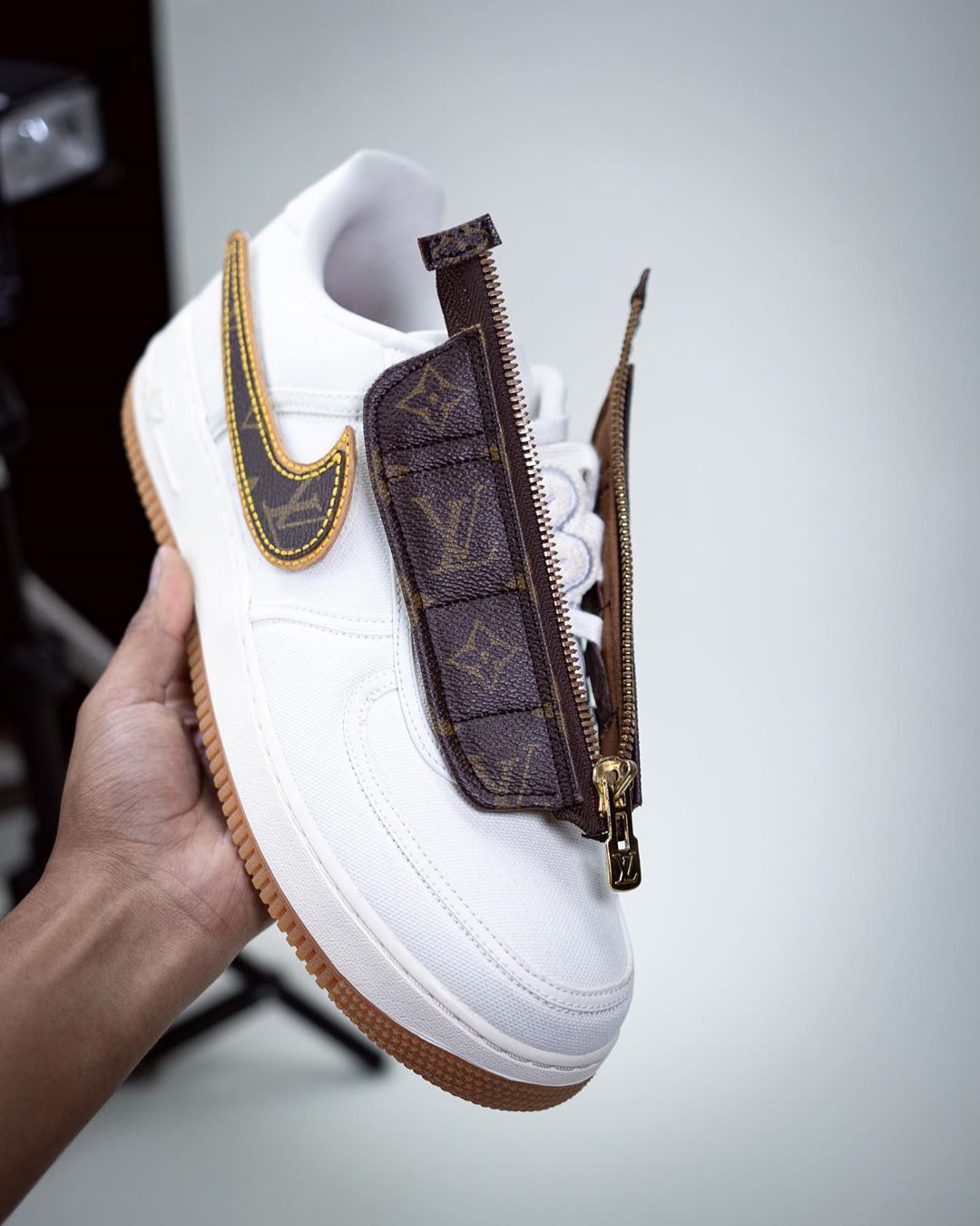Off White Louis Vuitton Air Force 1 Auction