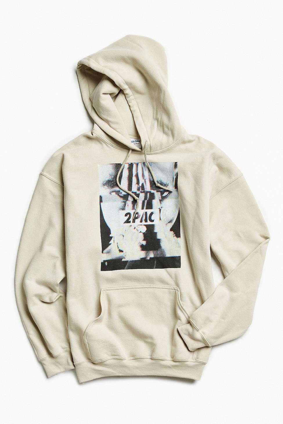 Urban Outfitters Pay Tribute To 2Pac With New Collection PAUSE Online Men's Fashion, Street