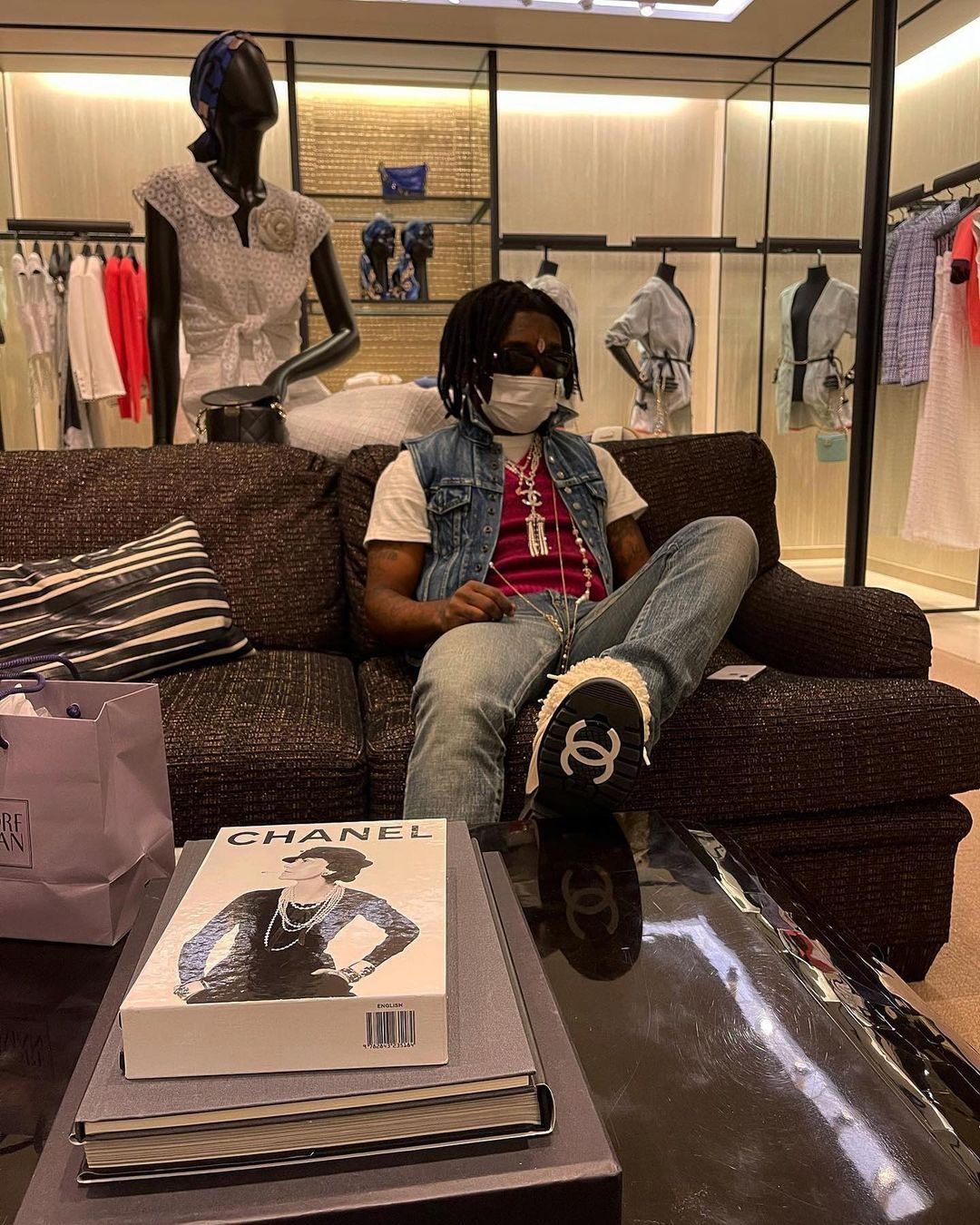 SPOTTED Lil Uzi Vert Dons Double Denin & Chanel PAUSE Online Men's