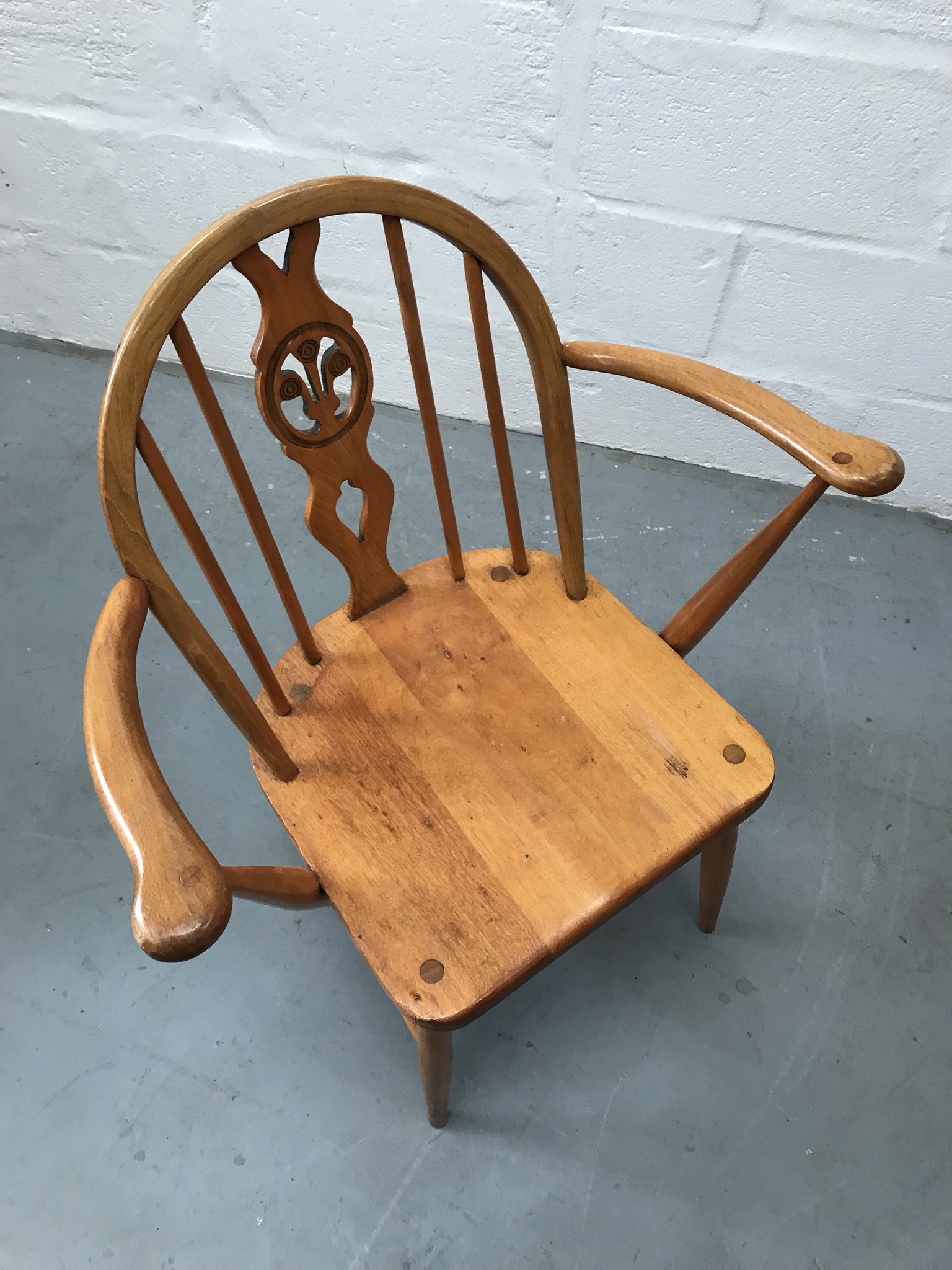 Single Vintage ERCOL Windsor Armchair Carver / Kitchen / Dining Chair