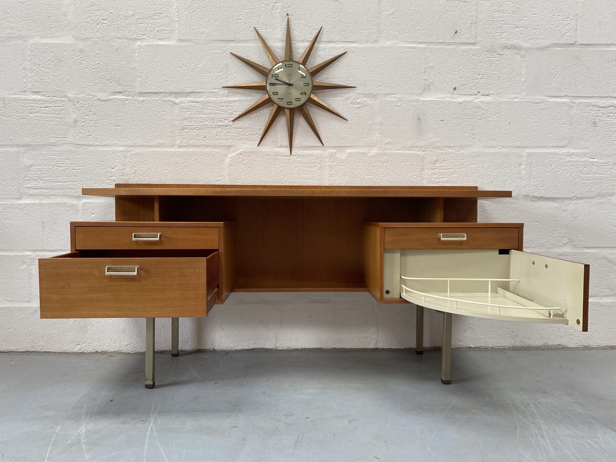 Vintage Mid Century G Plan ‘Limba’ Dressing Table Pavement Vintage