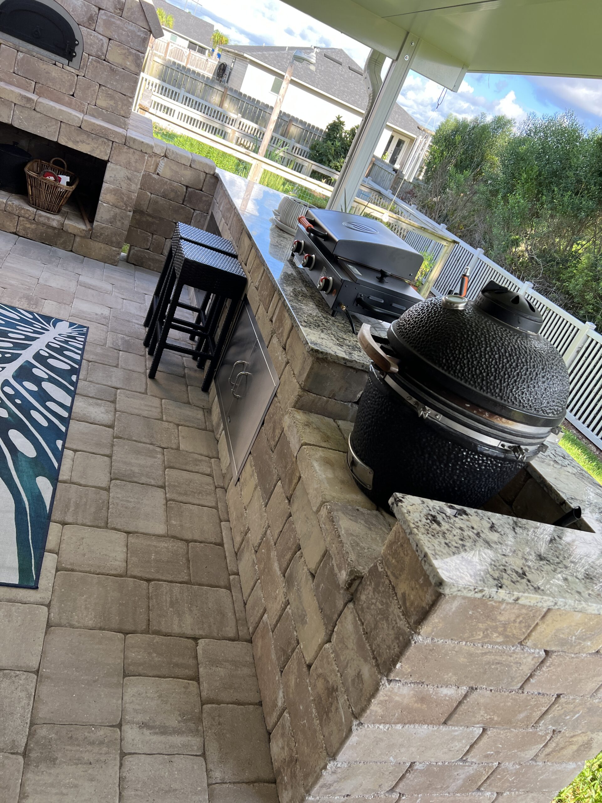 Outdoor Kitchens Pavers Man LLC of Pensacola