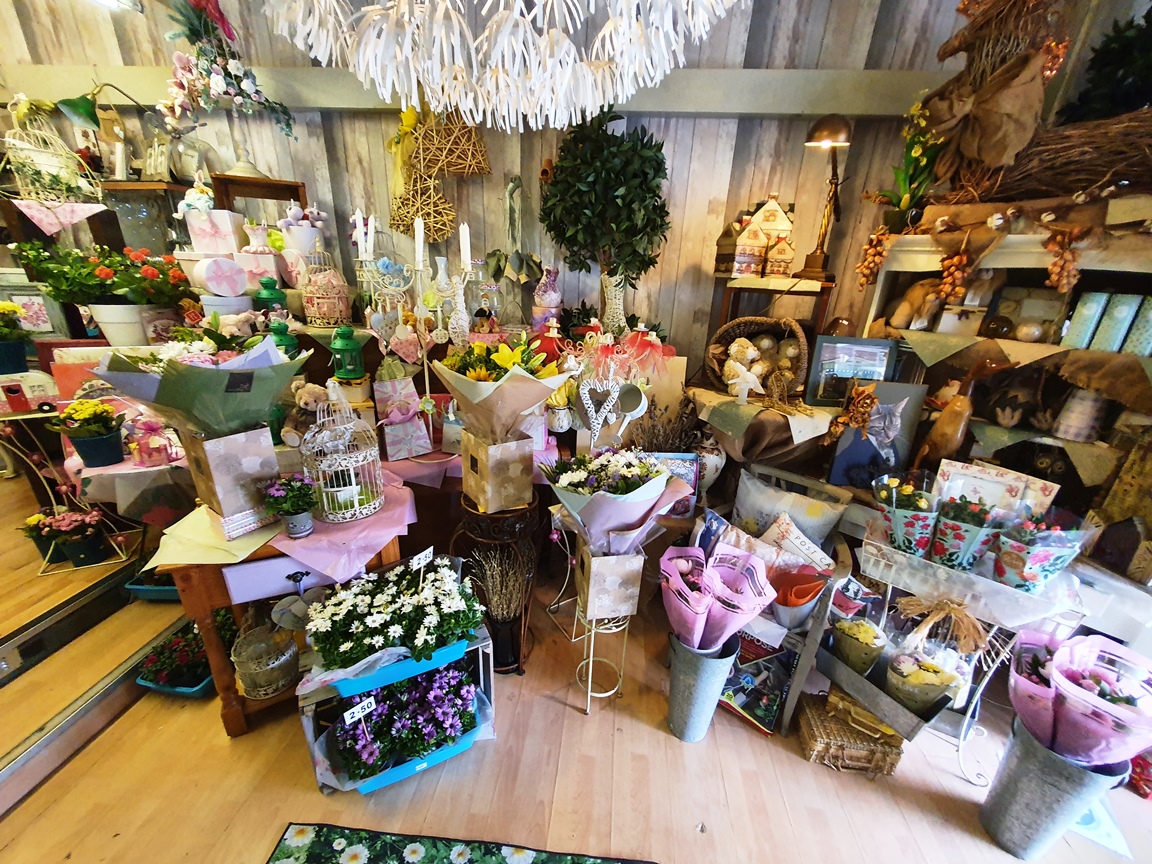 EXCEPTIONAL 80+ YEAR ESTABLISHED INTERFLORA FLORISTS PPS