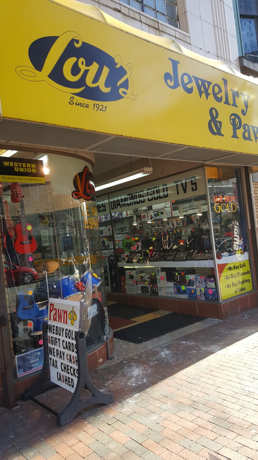 Lou's Jewelry & Pawn Pawn Shop in Wilmington 712 N Market St