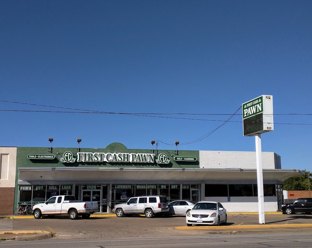 First Cash Pawn Pawn Shop in Irving 322 E Main St, Grand Prairie