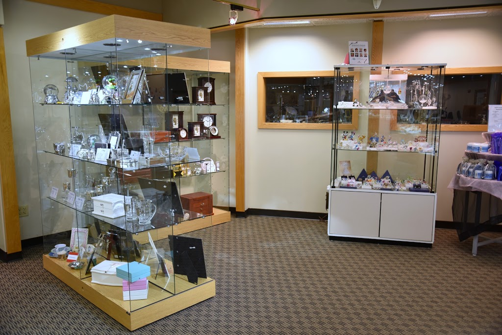 Day's Jewelers Pawn Shop in Auburn 600 Center St 11, Auburn, ME