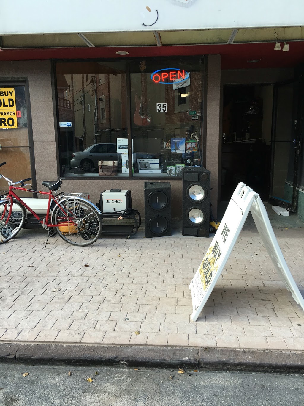 Manolo's Pawn Shop Pawn Shop in Hazleton 35 E Diamond Ave, Hazleton