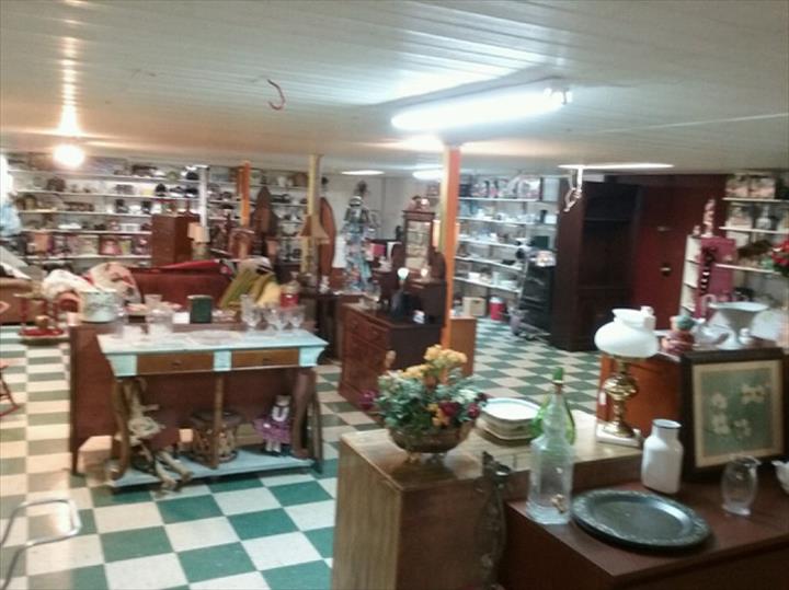 S & J Thrift Store Pawn Shop in Lafayette 1208a Scottsville Rd