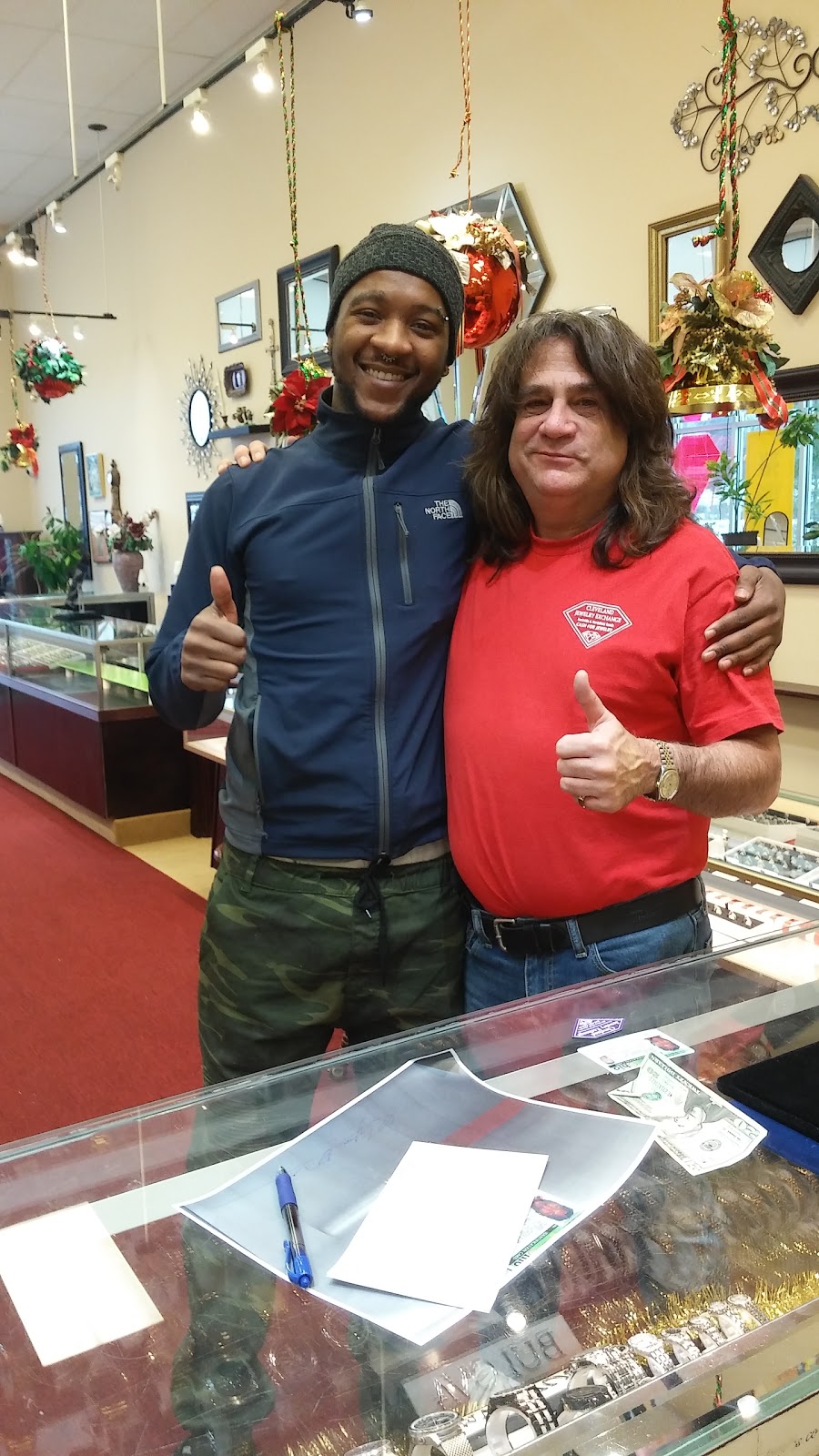 Cleveland Jewelry Exchange Pawn Shop in Chagrin Falls 414