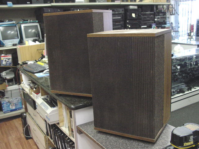 BOSE 501 SERIES IV Direct Reflecting Speakers