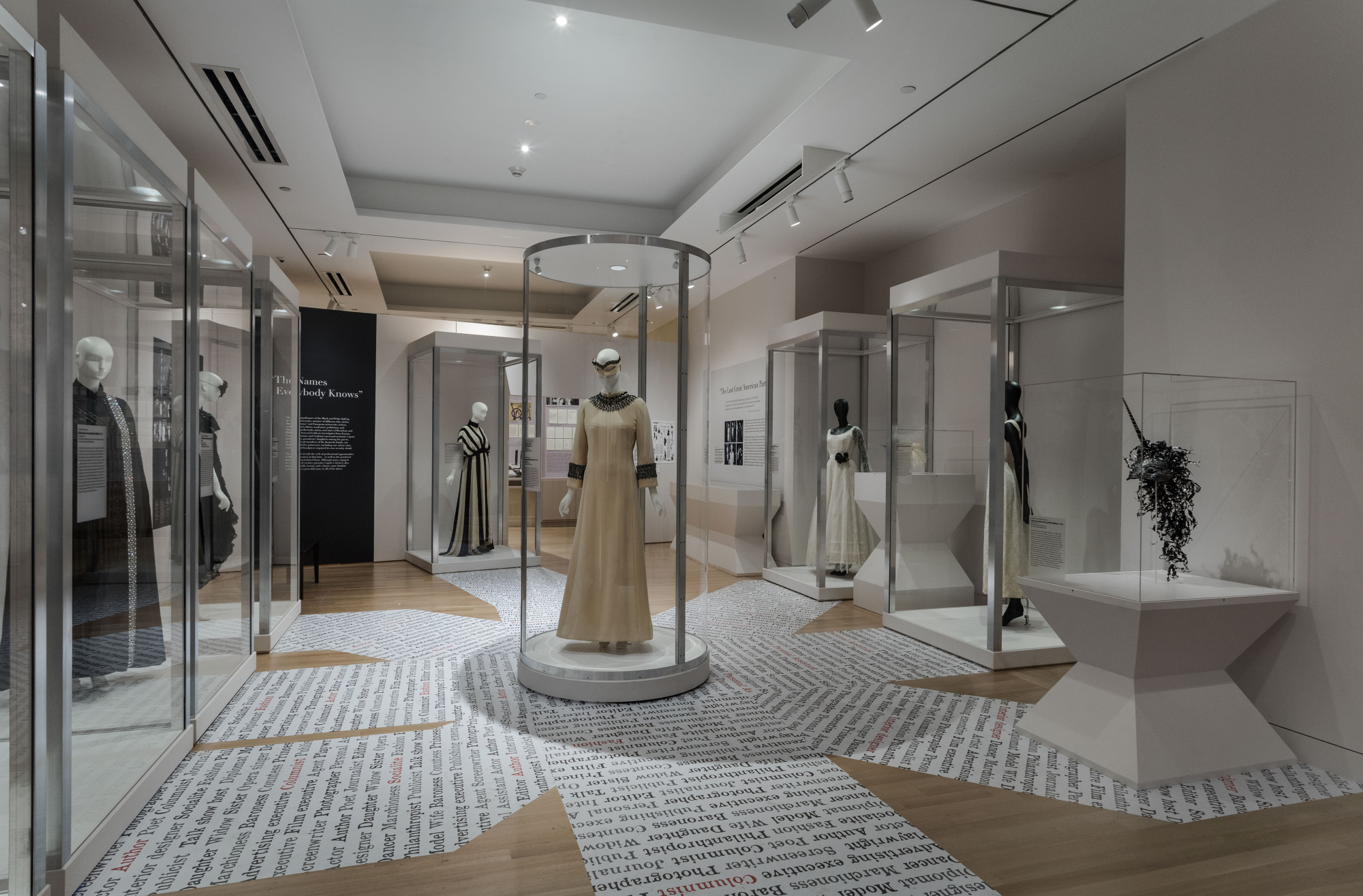 Cover Story Katharine Graham, CEO at the NewYork Historical Society