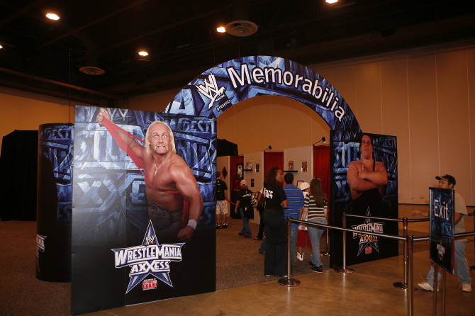 WWE Fan axxess 25th anniversary zimmermann space