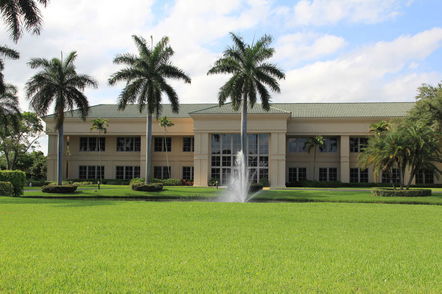 Commercial Landscape Company West Palm Beach HOA PBC Landscape