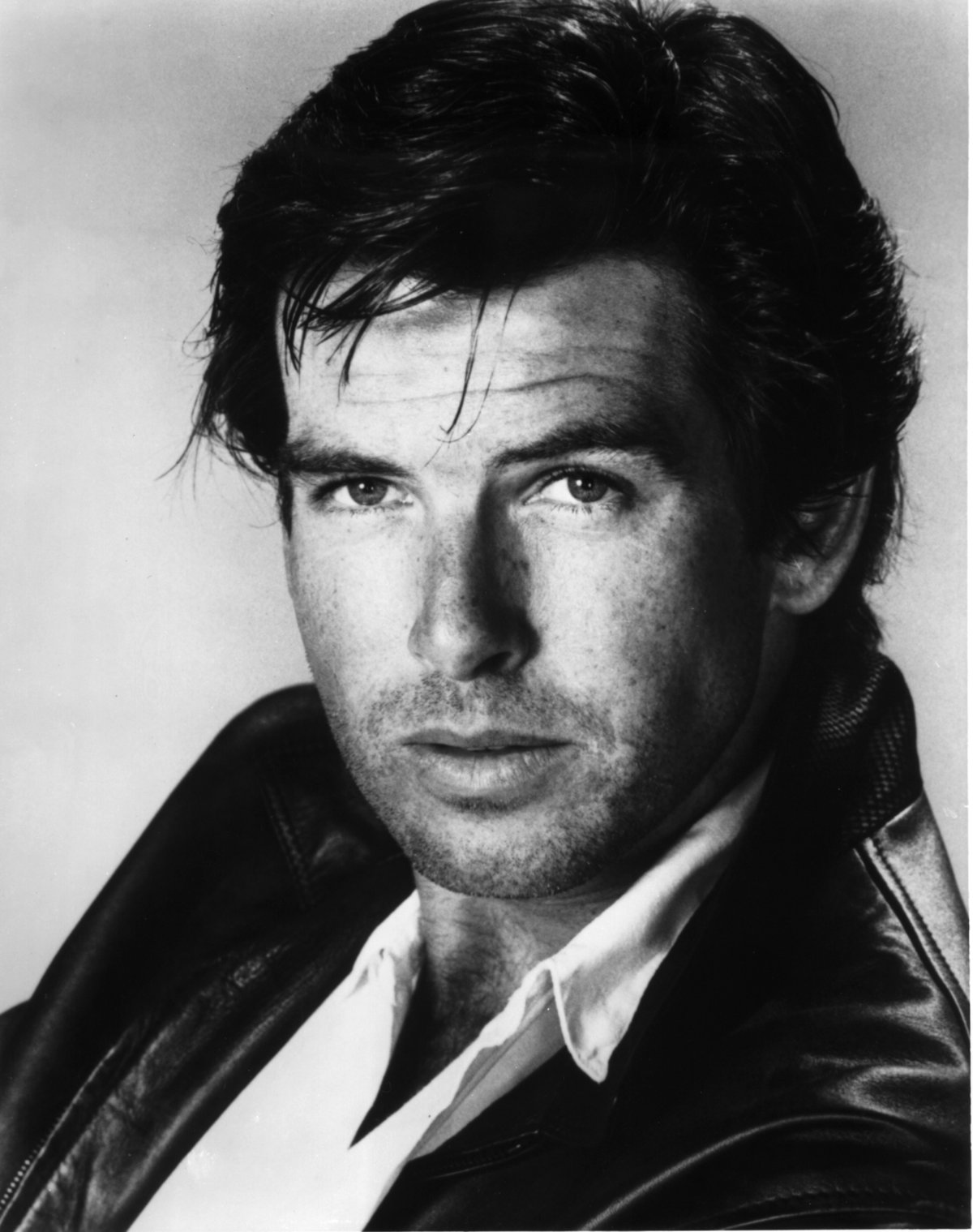 Pierce Brosnan Files Remington Steele Production Notes
