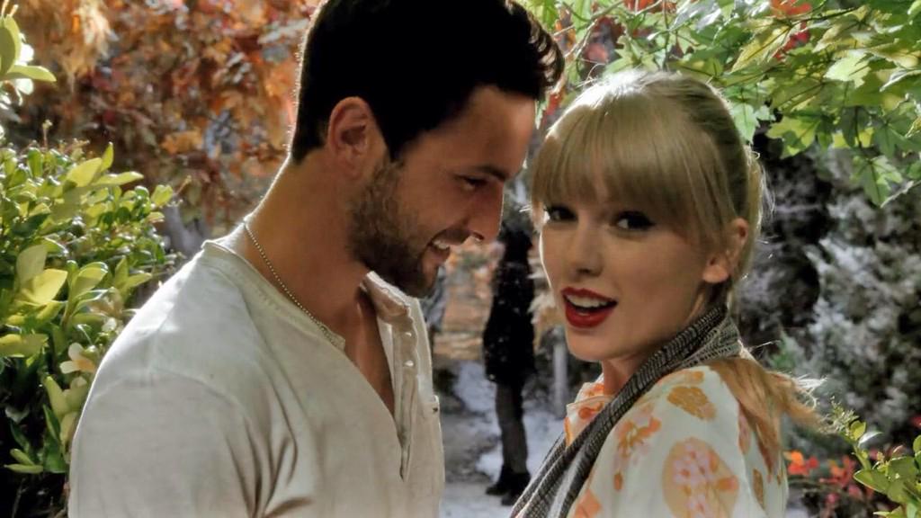 Noah Mills Taylor Swift