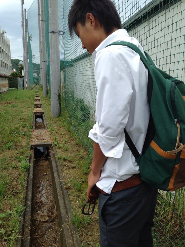 晃平 on Twitter "立ちションはダメだぞ http//t.co/TurgrpkY6l"