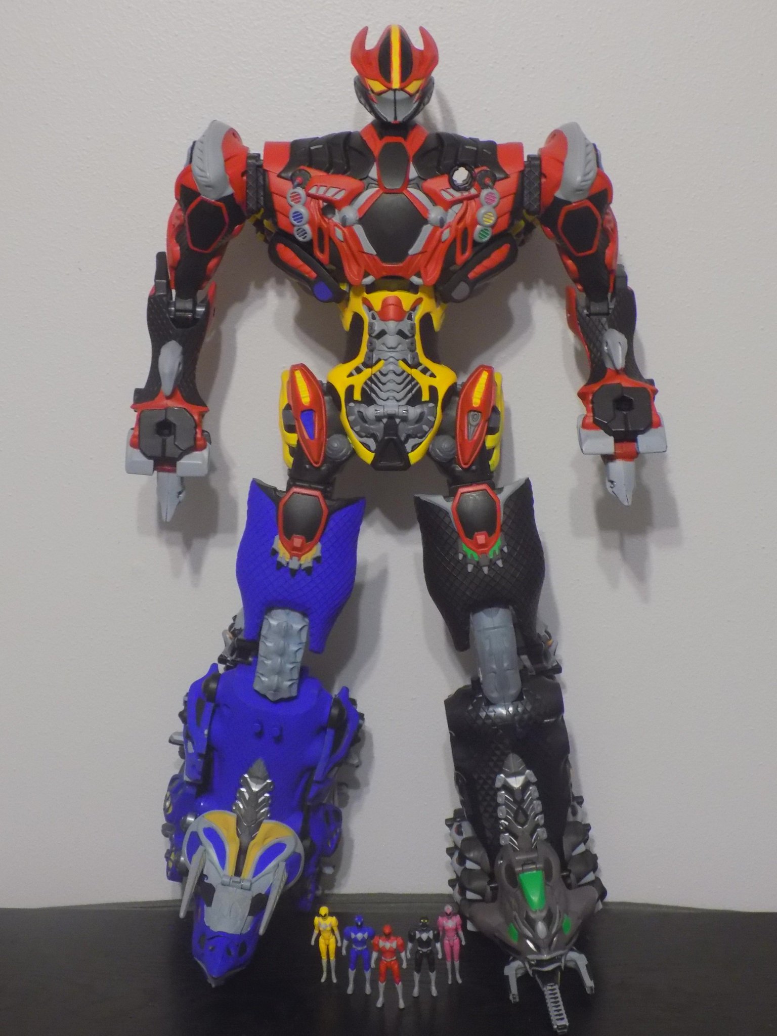Grimlockimus on Twitter ""Power Rangers 2017 Movie Megazord" Pt.1