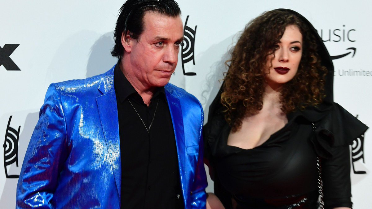 BZ Berlin B.Z. on Twitter "Till Lindemann mit KnutschFreundin Leila
