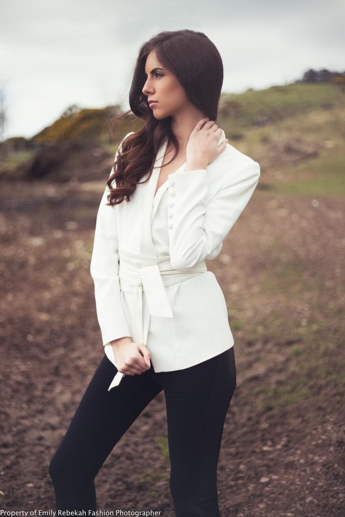 Caroline Matthews (CarolineAtelier) Twitter