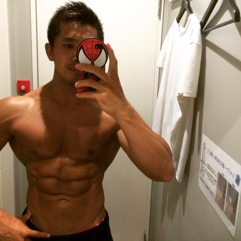 パーソナルトレーナー湯浅幸大 on Twitter "ダイエット途中経過 82kg以上あった体重も、今朝は、75.4kg！昨日の焼肉のお陰か