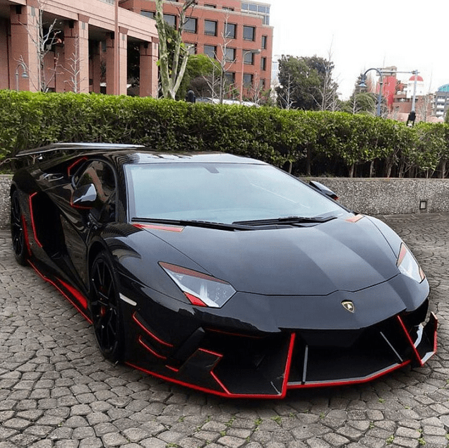 Red accents on a black aventador