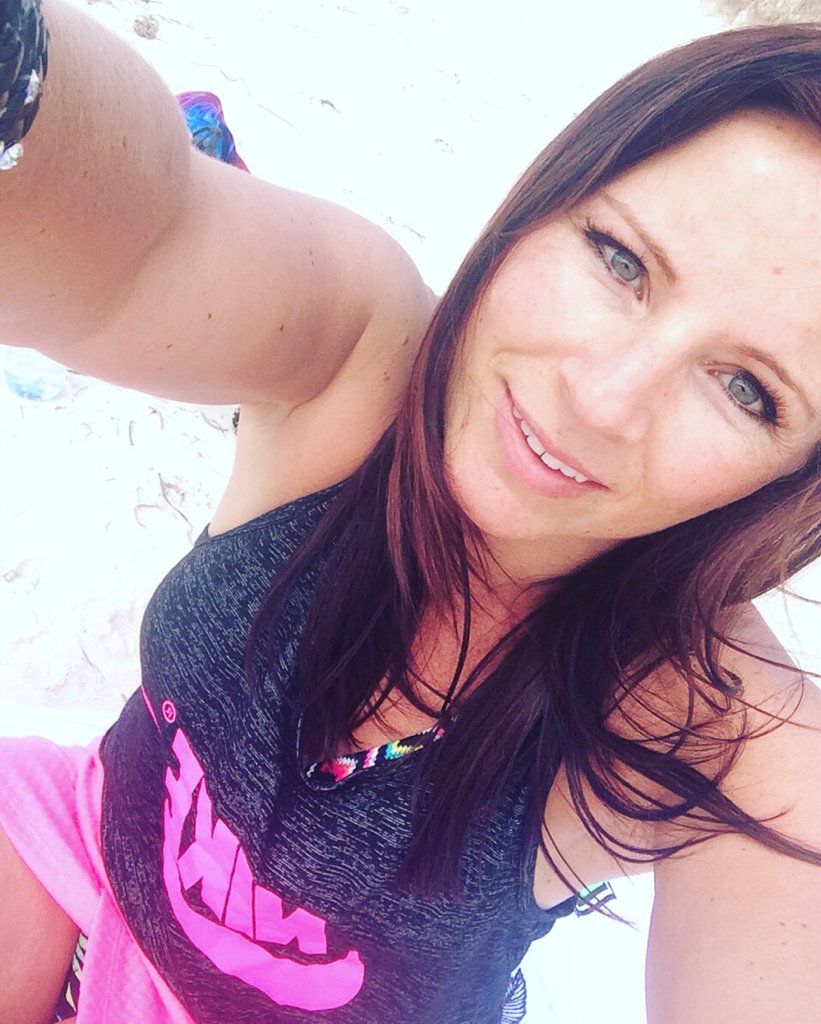 Rebecca Barry on Twitter "https//t.co/pkbUTgyVMV"